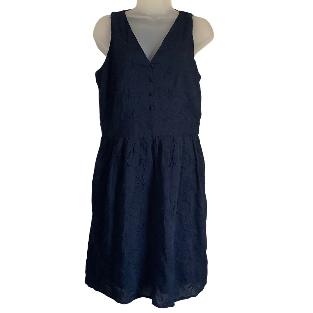 LOFT Navy Blue Floral Embroidered V-Neck‎ Sleeveless Fit and Flare Dress pockets